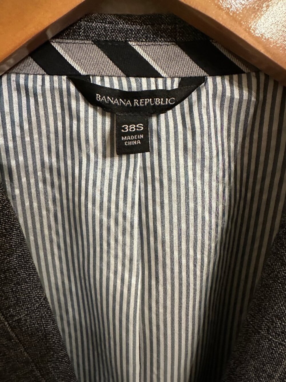 Banana Republic Slim Fit Gray Windowpane Marzotto Italian Wool Sport Coat - Picture 3 of 8